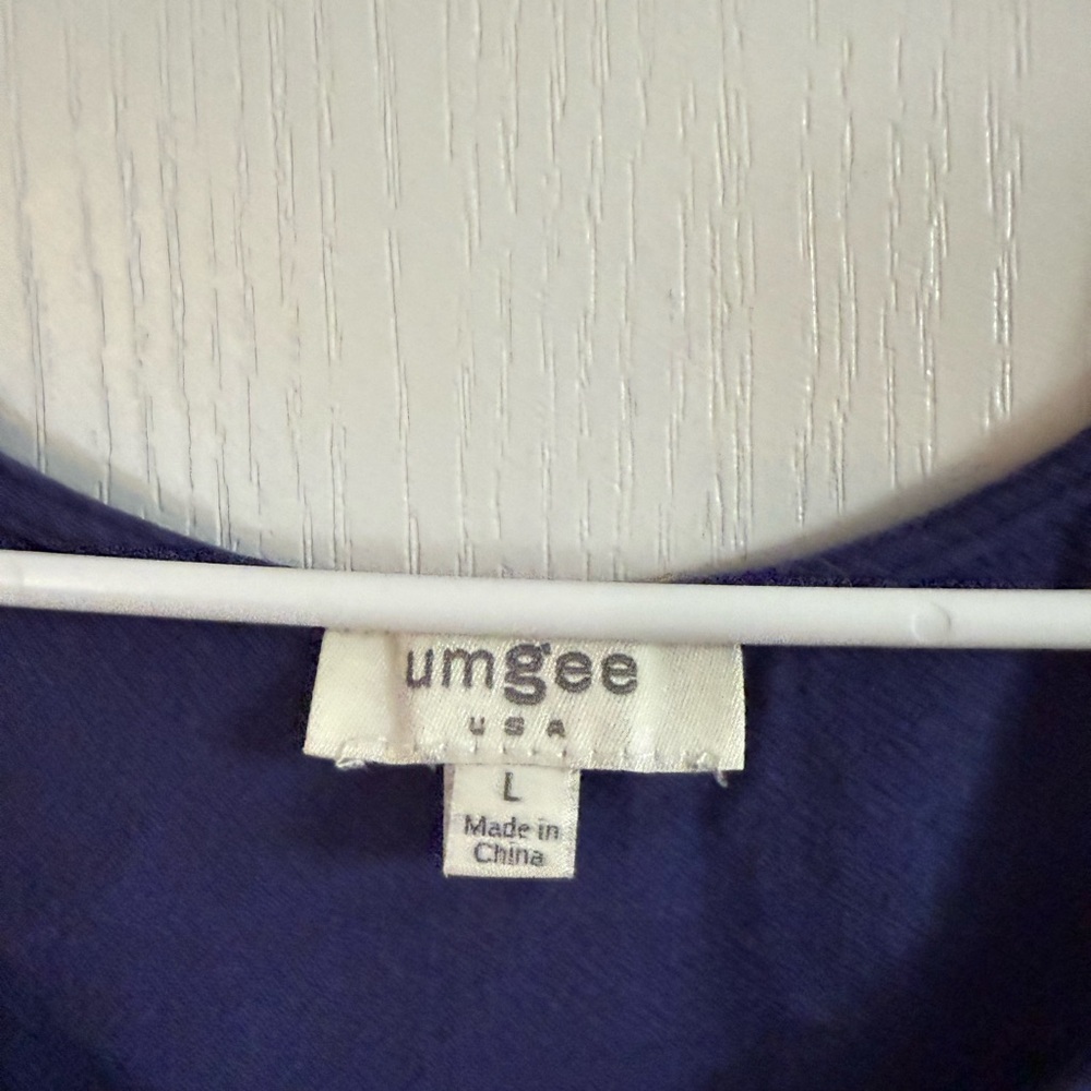 Umgee Women’s Navy Raw Hem Blouse Sz L.  9051 - Picture 3 of 4